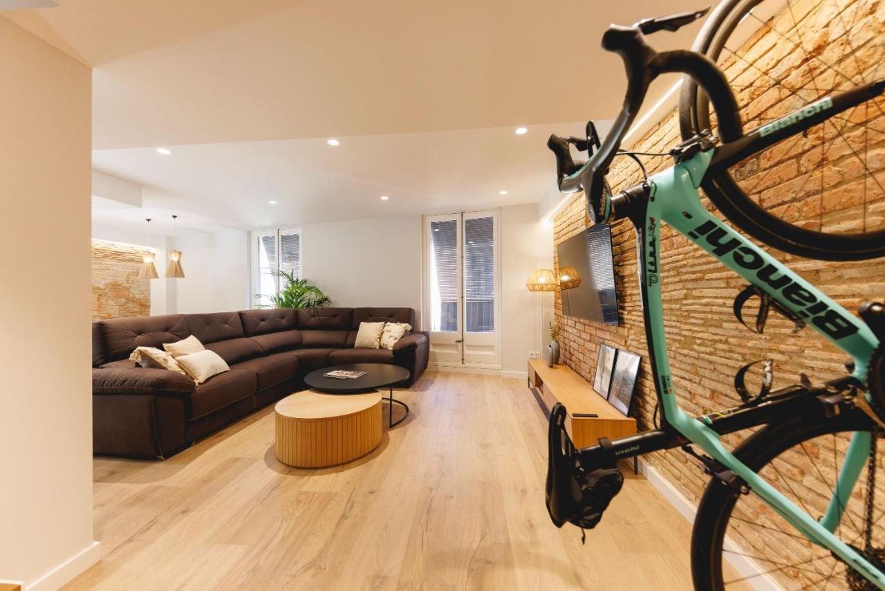 Bravissimo Cort Reial Duplex, Spacious With 3 Bedrooms Жерона Екстер'єр фото